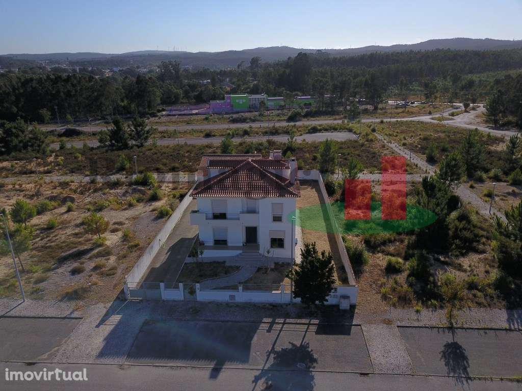 Excelente Moradia T4 em Rio Maior - Grande imagem: 2/55