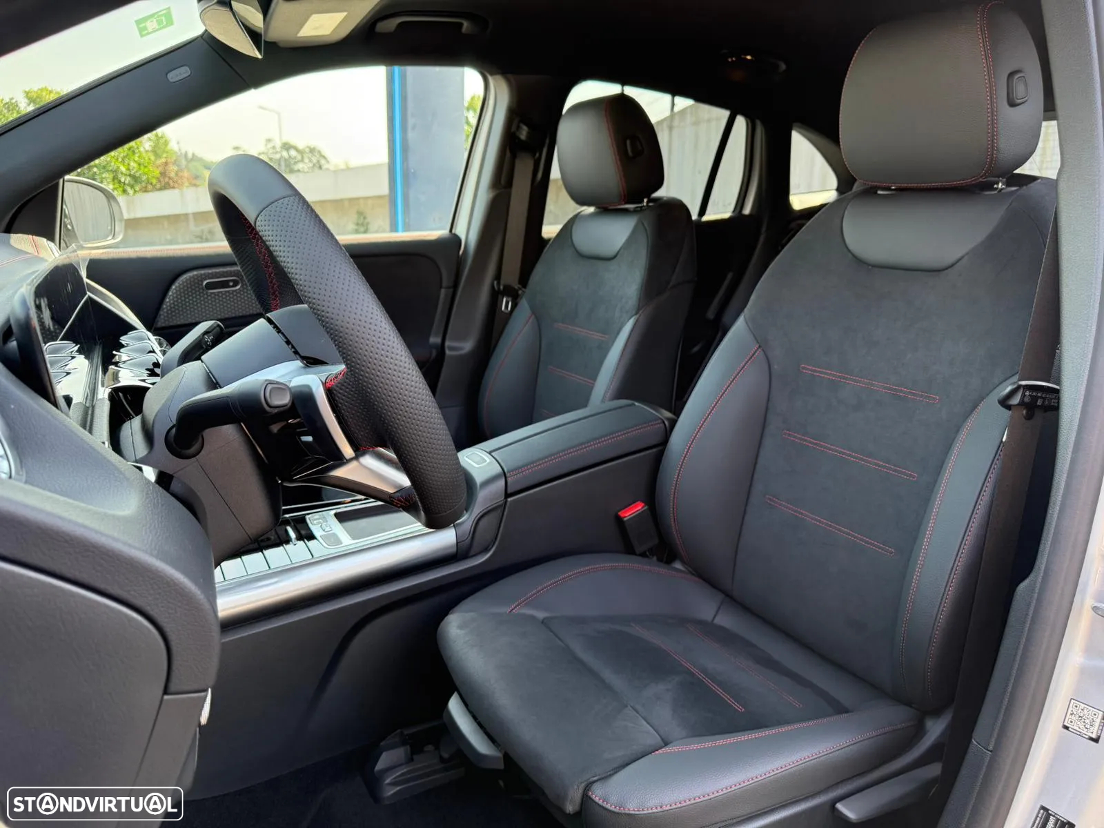 Mercedes-Benz EQA 250+ AMG Line - 8