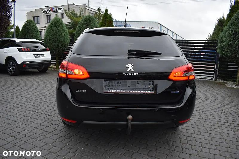 Peugeot 308 SW 1.6 BlueHDi Allure S&S - 32