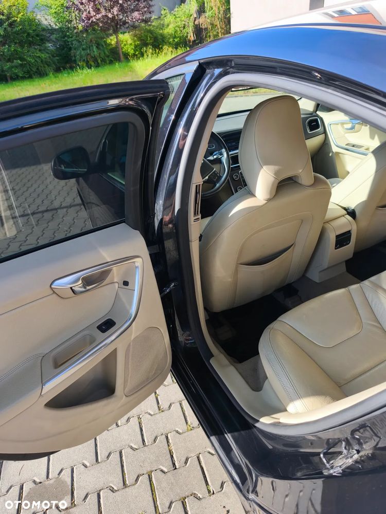 Volvo S60 T5 Summum - 10