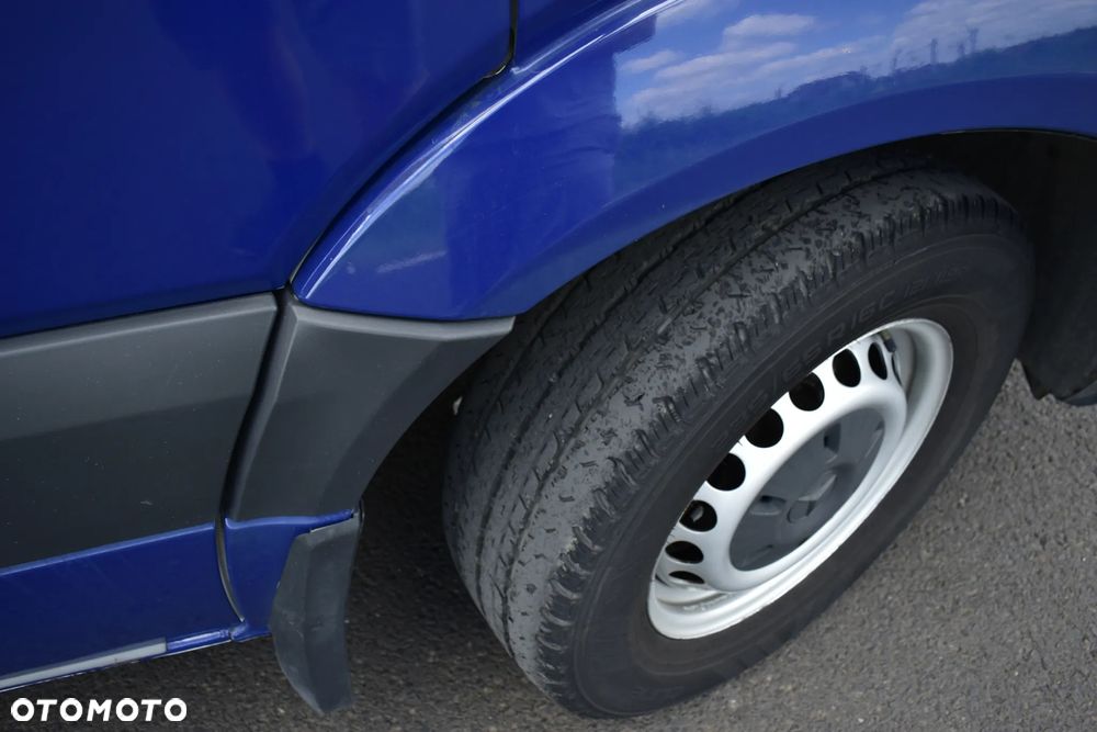 Mercedes-Benz Sprinter - 20