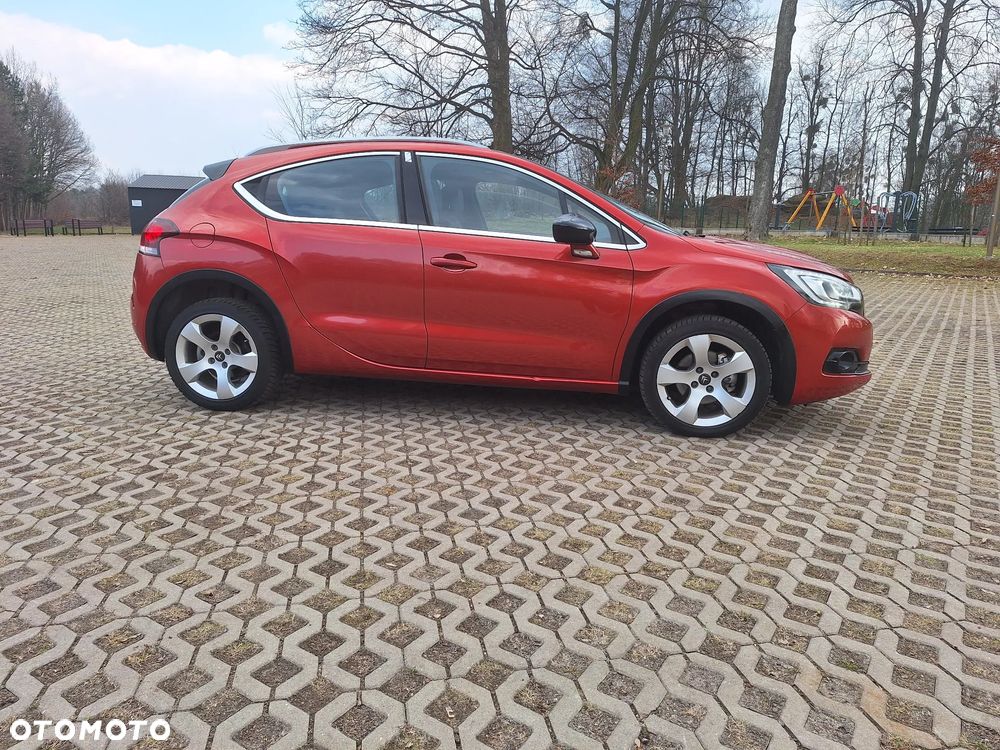 Citroën DS4 1.6 e-HDi SoChic MCP - 5