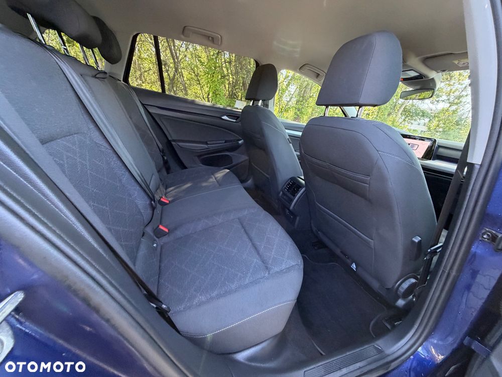 Volkswagen Golf 1.5 TSI EVO Life - 26