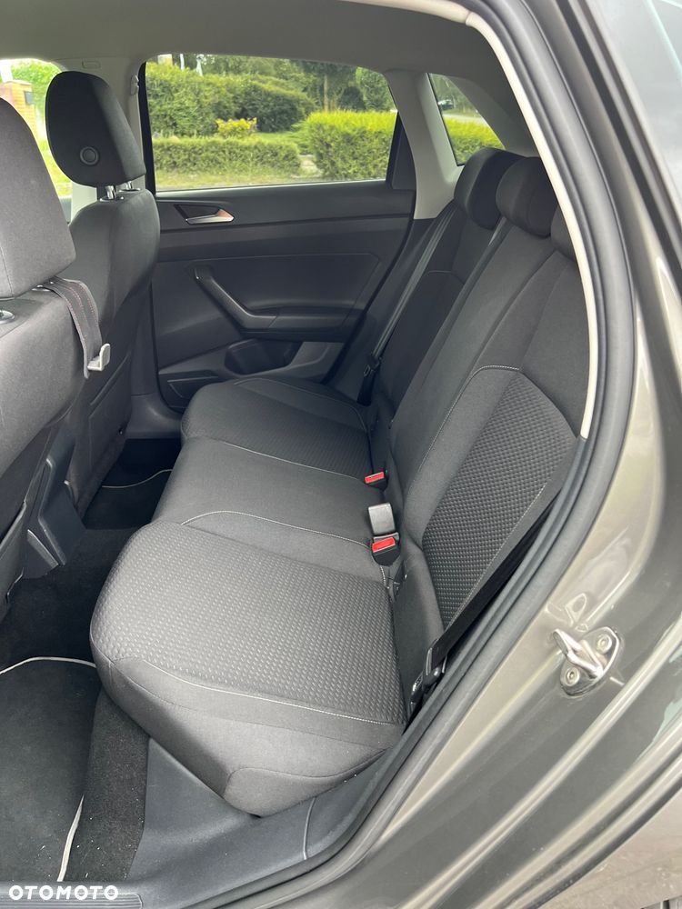 Volkswagen Polo 1.6 TDI SCR Comfortline - 21