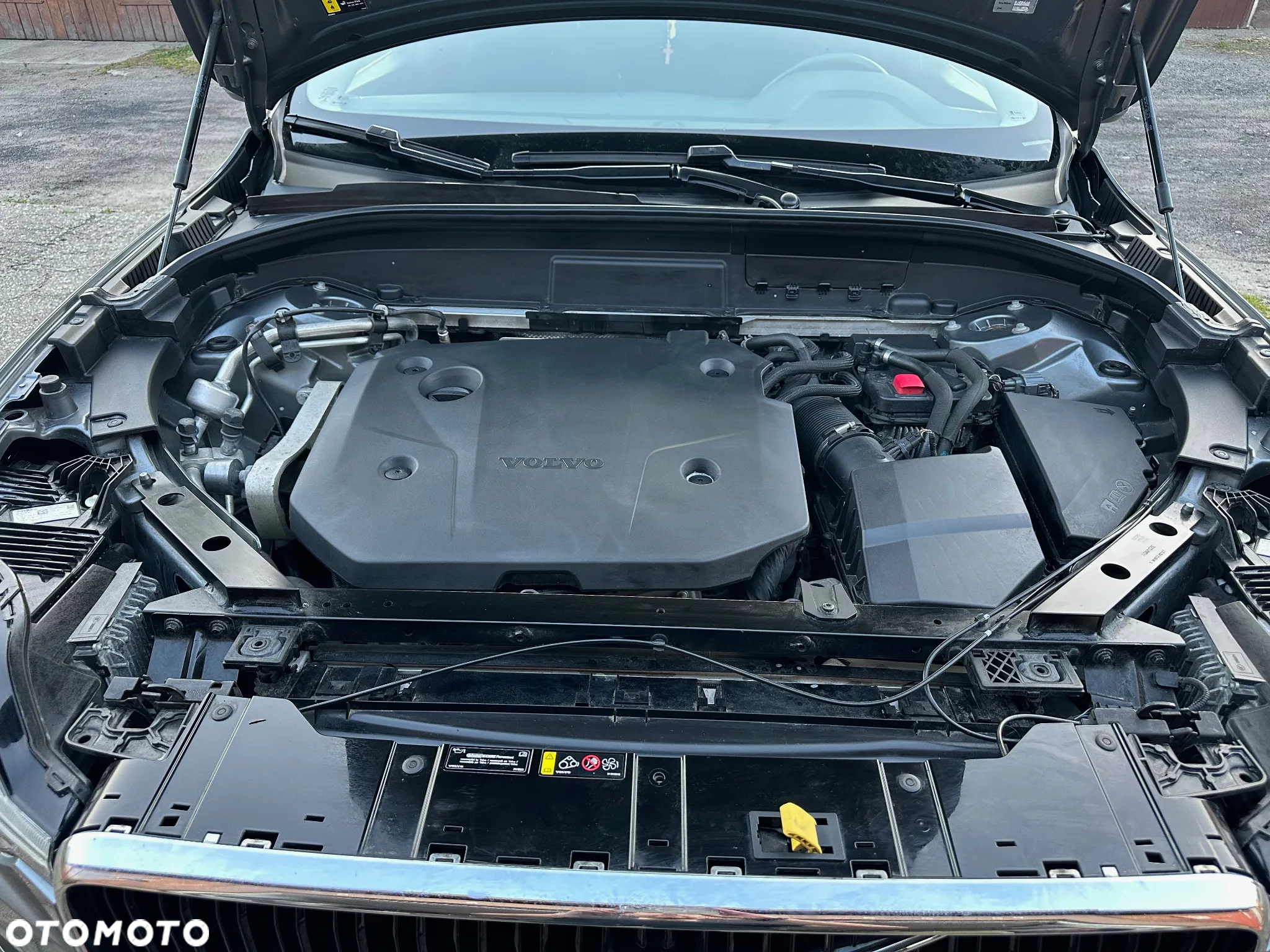 Volvo XC 60 B4 D Geartronic Momentum Pro - 14