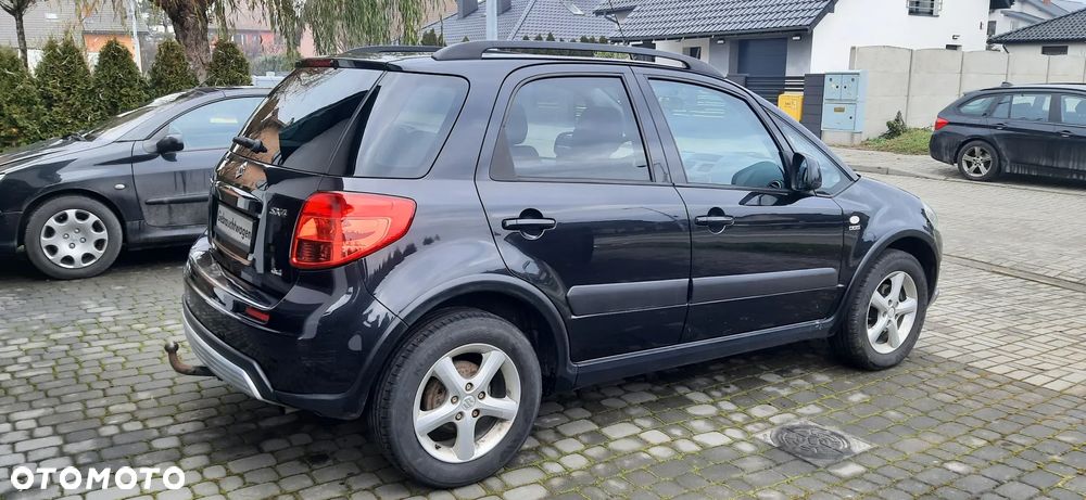 Suzuki SX4 1.9 DDiS DPF 4x4 Comfort - 1