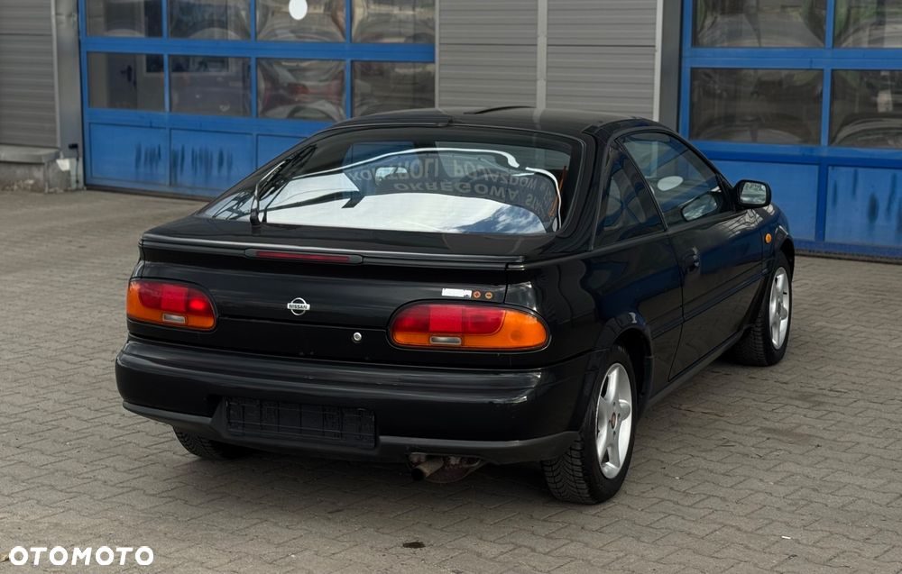 Nissan 100 NX 1.6 SLX - 10