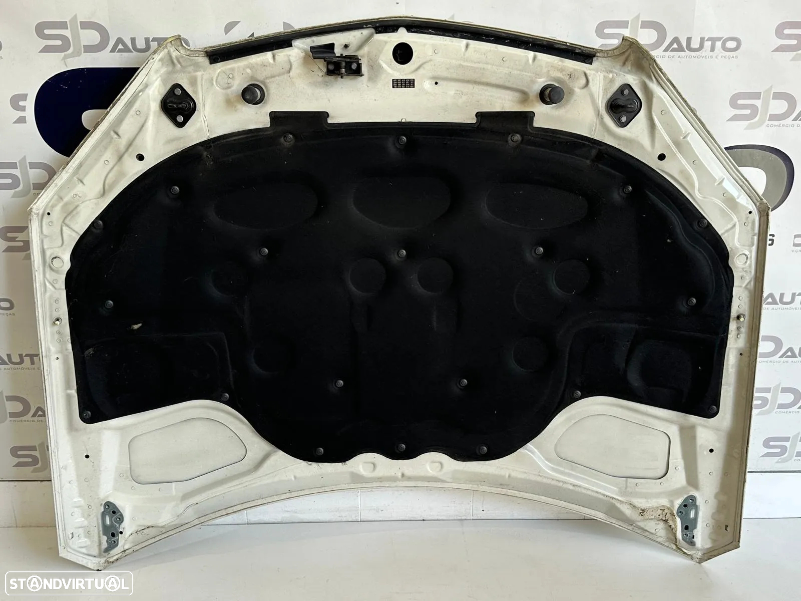 Frente Completa - Mercedes C (W204) - 13