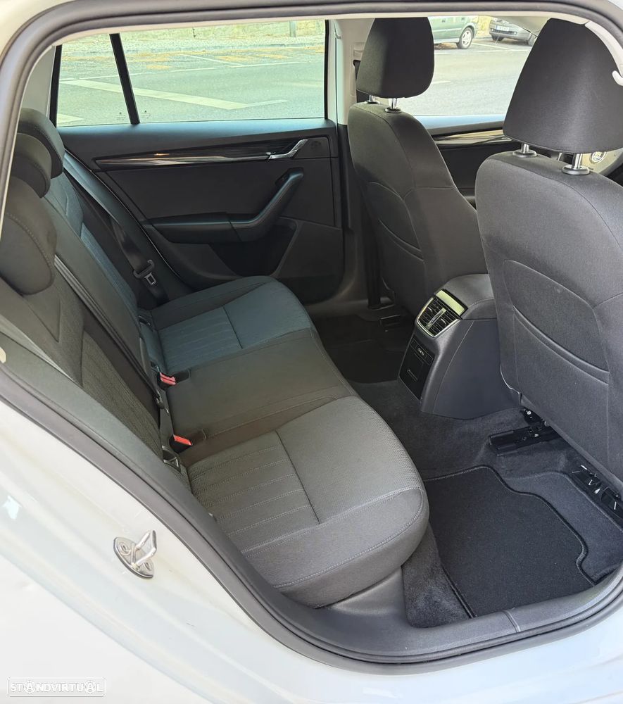 Skoda Octavia Break 1.6 TDi Style - 21