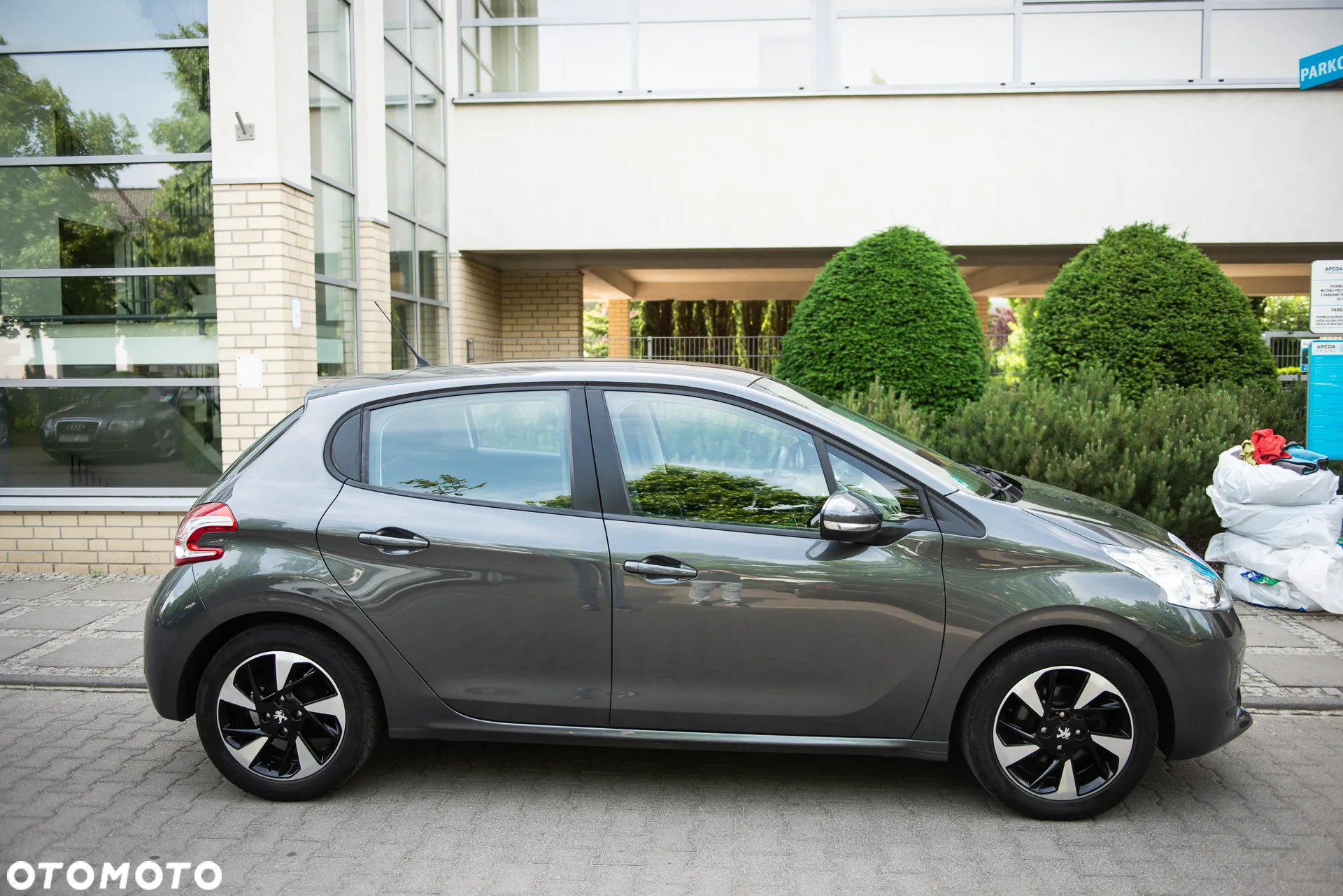 Peugeot 208 PureTech 68 Active - 11