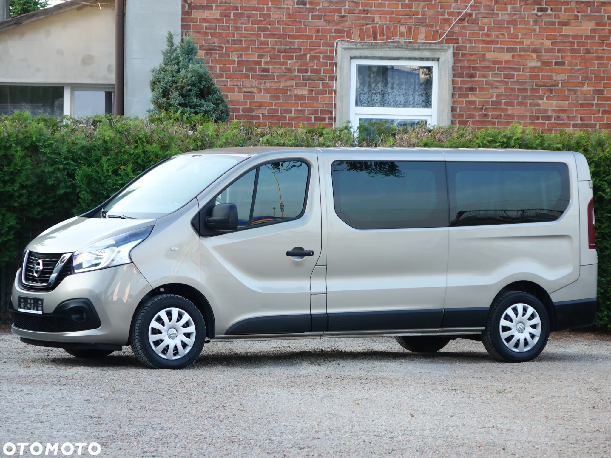 Renault Trafic - 2