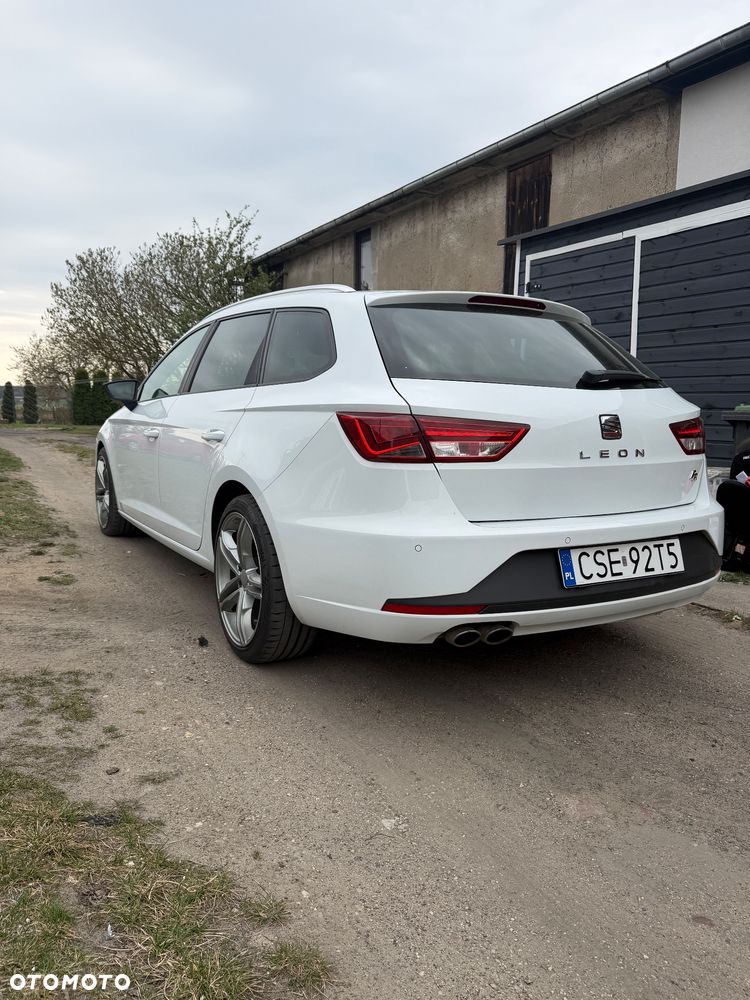 Seat Leon 2.0 TDI FR S&S DSG - 4