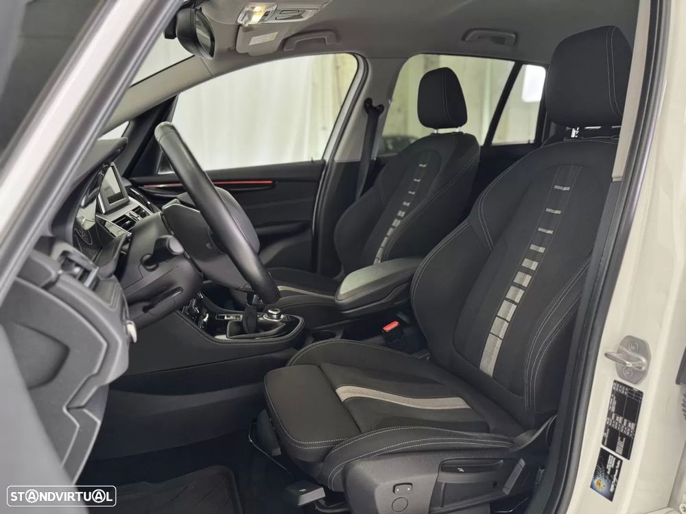 BMW 216 Gran Tourer d Line Sport - 26
