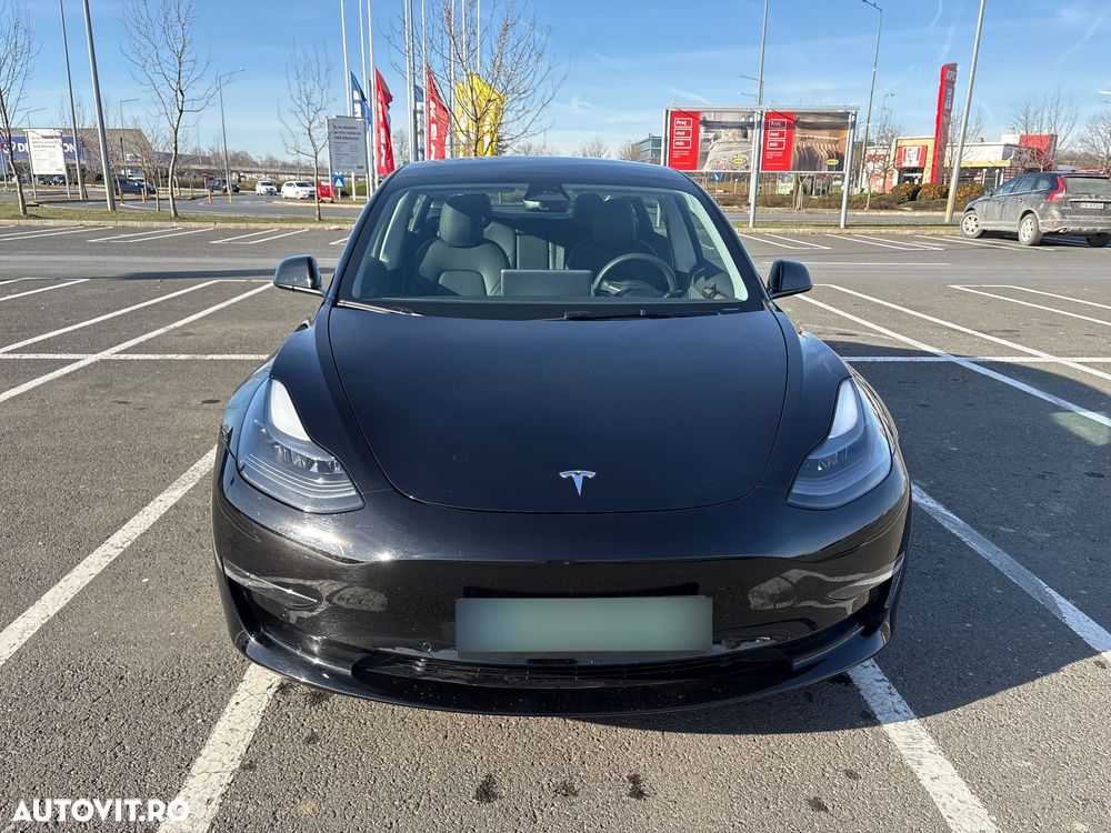 Tesla Model 3 Langstreckenbatterie Allradantrieb Dual Motor - 8