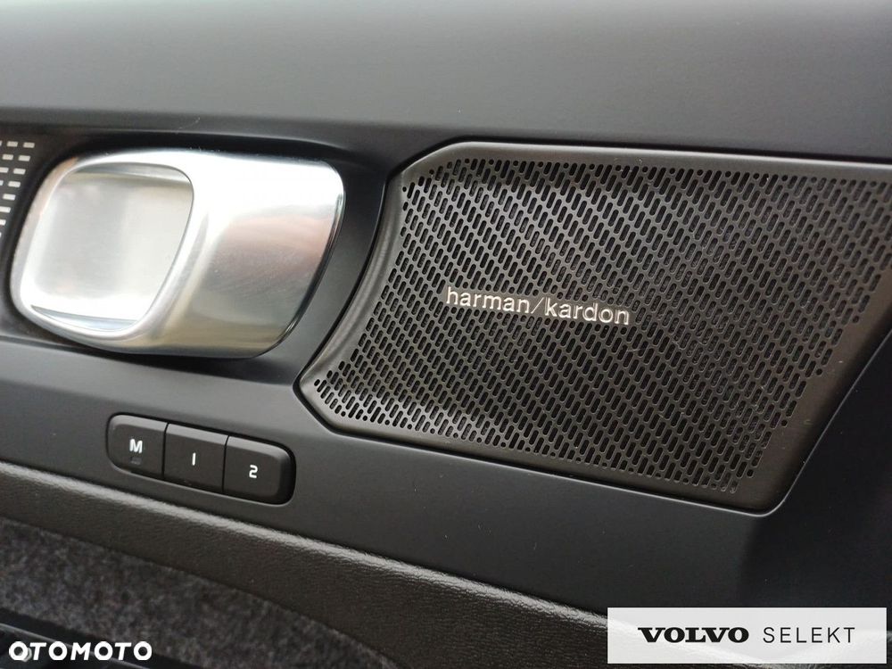 Volvo XC 40 - 21