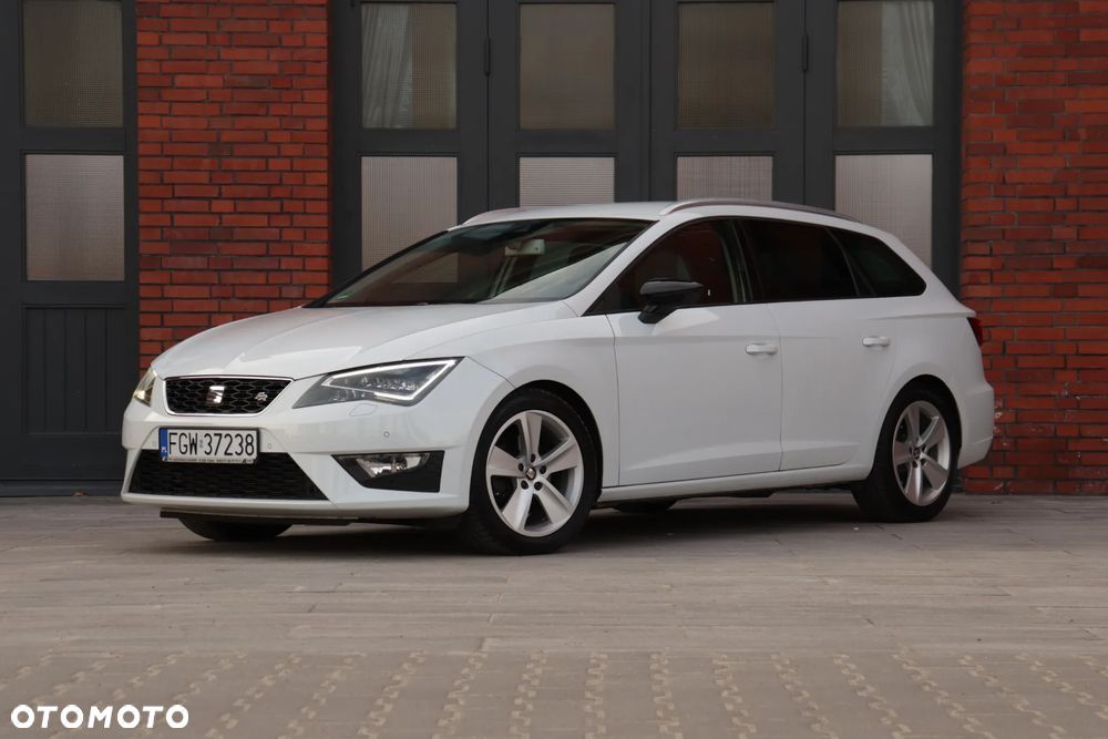 Seat Leon 2.0 TDI DPF Start&Stop DSG FR - 2