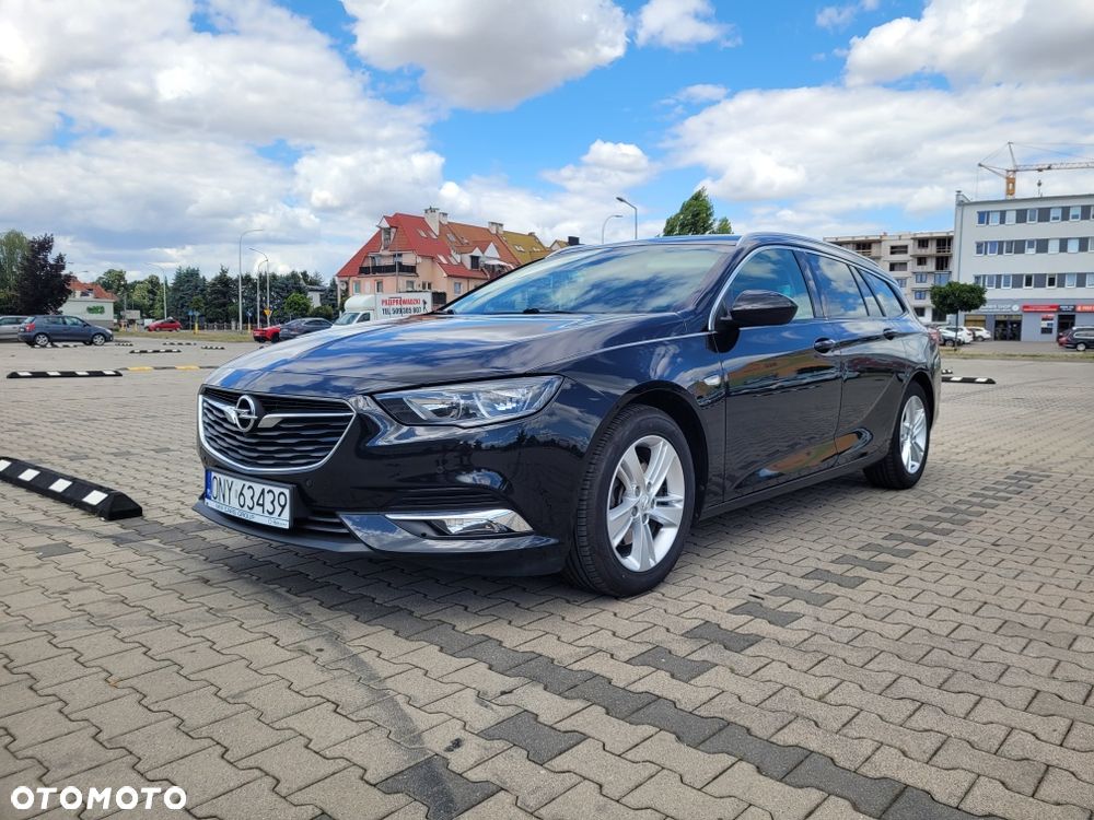Opel Insignia - 1