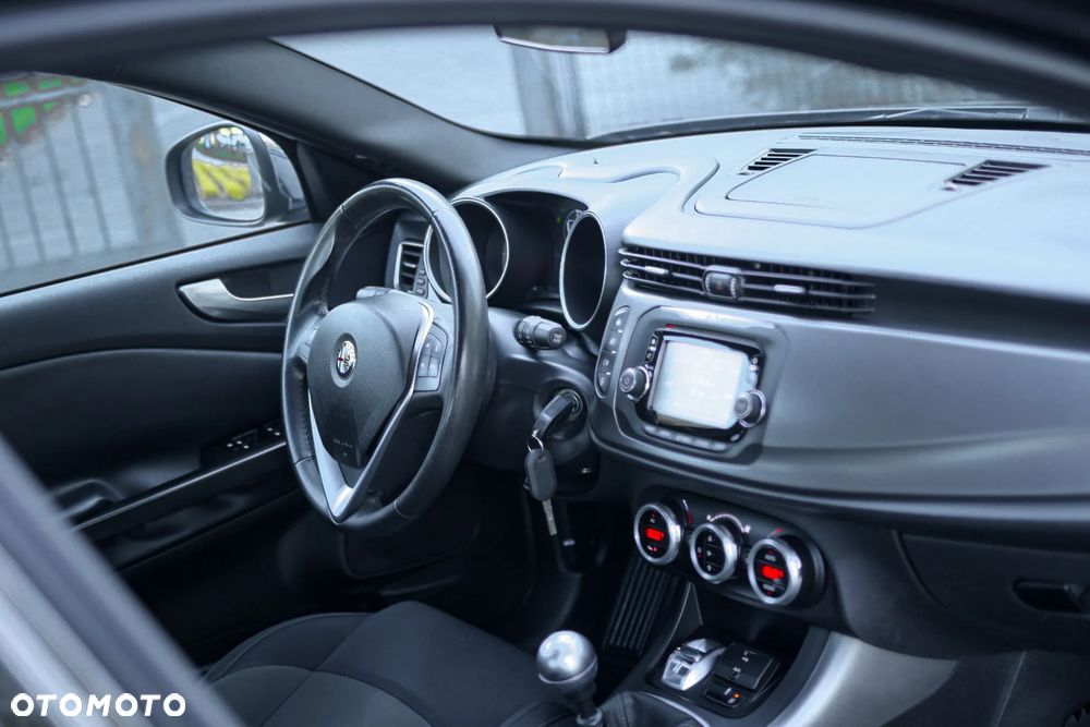 Alfa Romeo Giulietta 1.4 TB Progression - 9