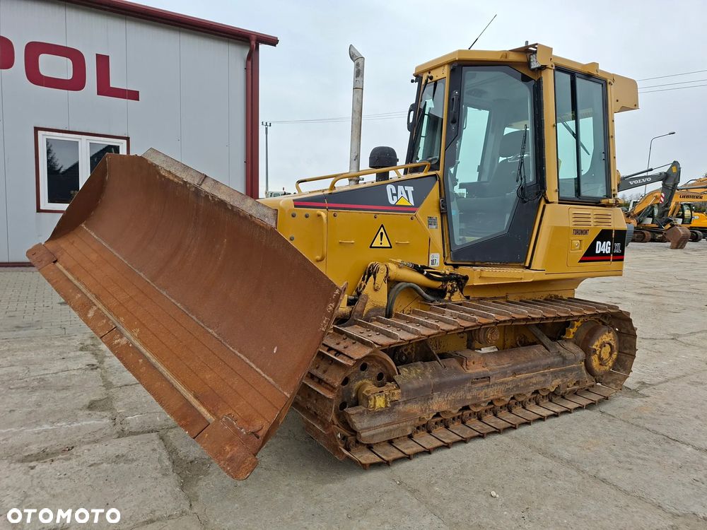 Caterpillar CAT D4G XL - 5