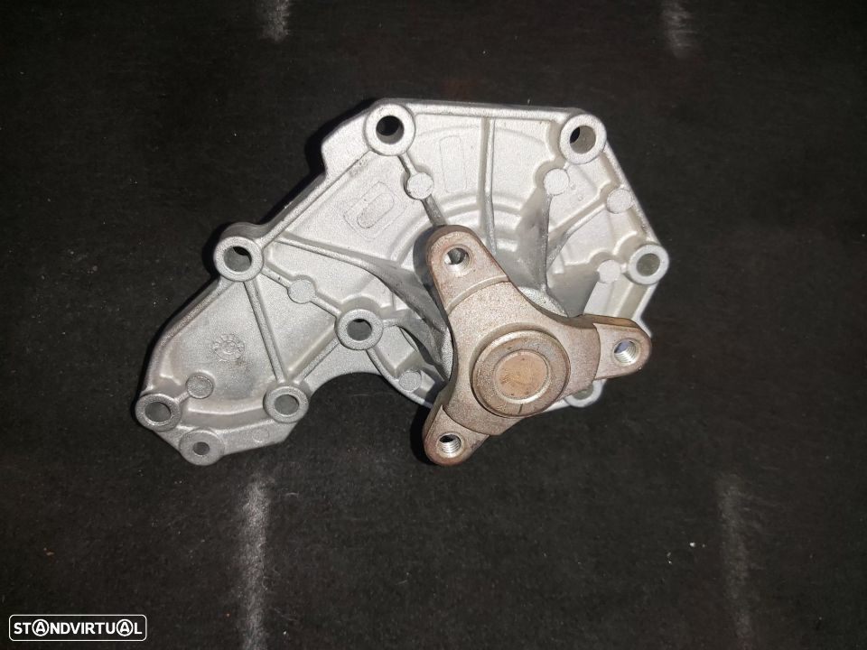 Bomba agua Renault 1.9D  nova - 2