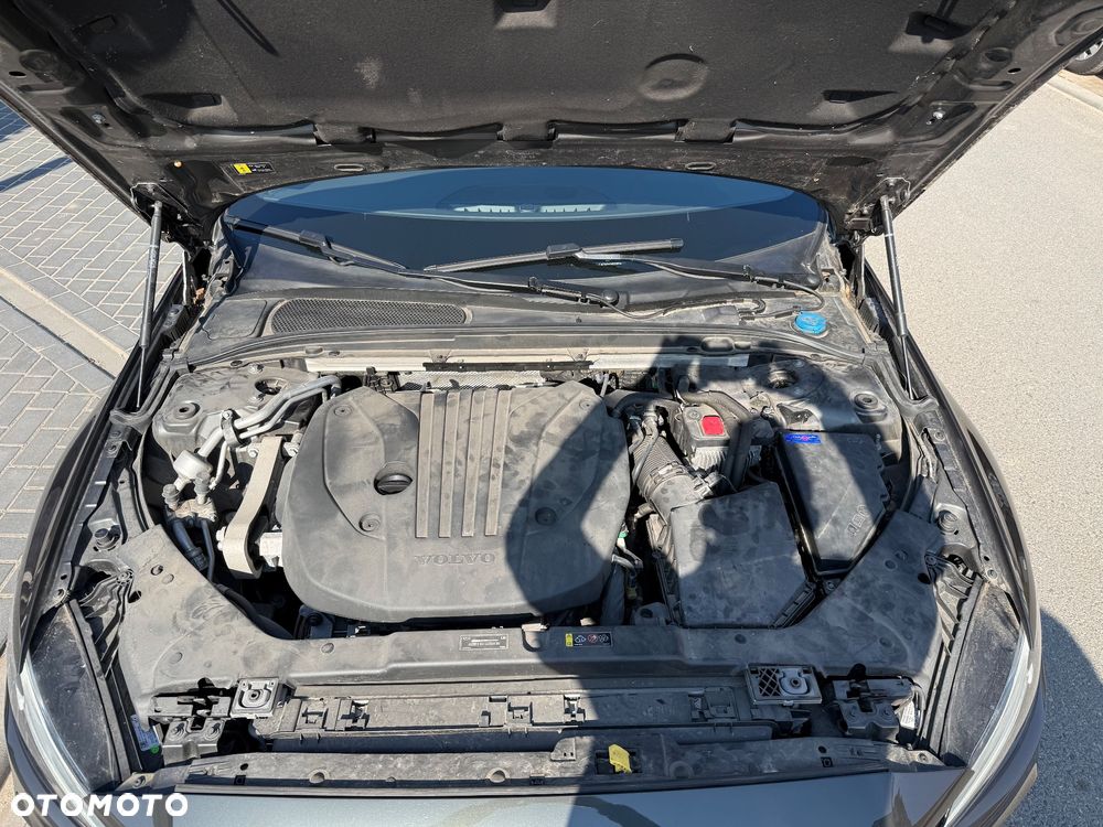 Volvo S60 B4 B R-Design - 28