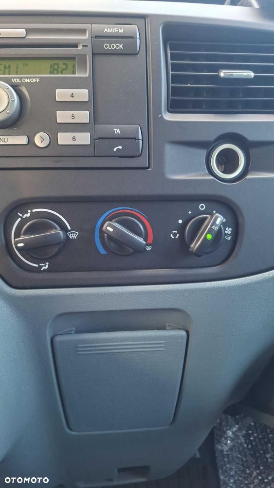Ford Transit - 7