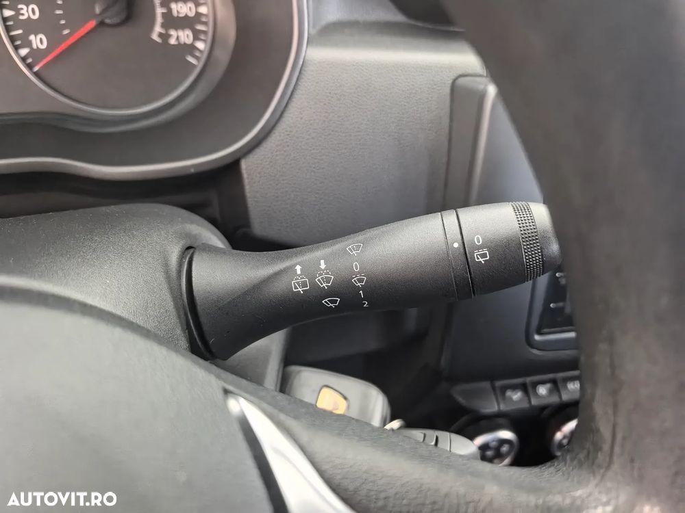 Dacia Duster 1.5 Blue dCi 4WD Essential - 18