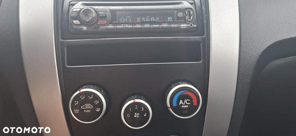 Hyundai Tucson 2.0 2WD GLS - 16