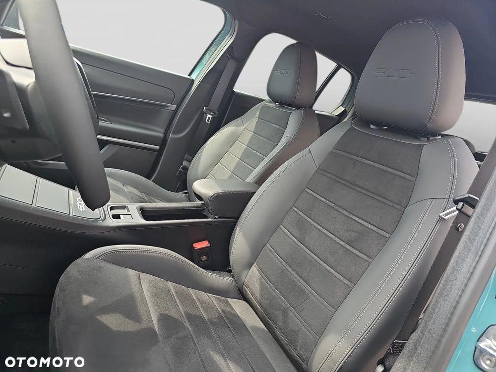 Fiat 600 1.2 Turbo Sport eDCT - 11