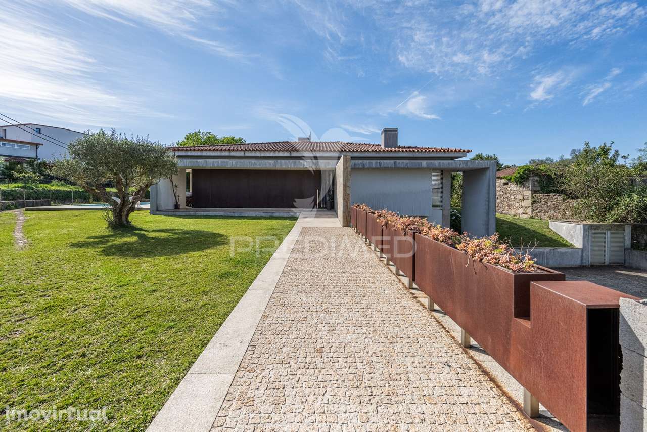 Excelente moradia com piscina – Trandeiras, Braga - Grande imagem: 5/40