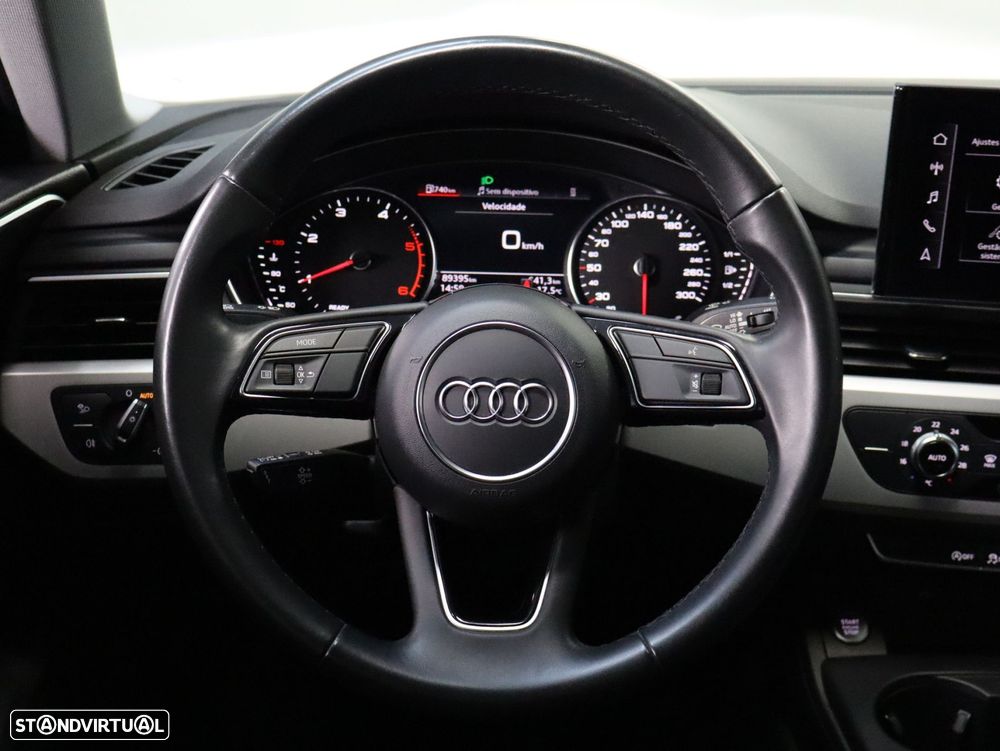 Audi A4 Avant 30 TDI S tronic - 9