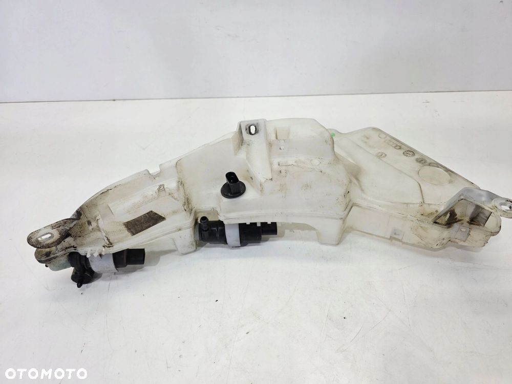 ZBIORNIK SPRYSKIWACZY POD XENON AUDI A6 C6 4F0955453R - 1