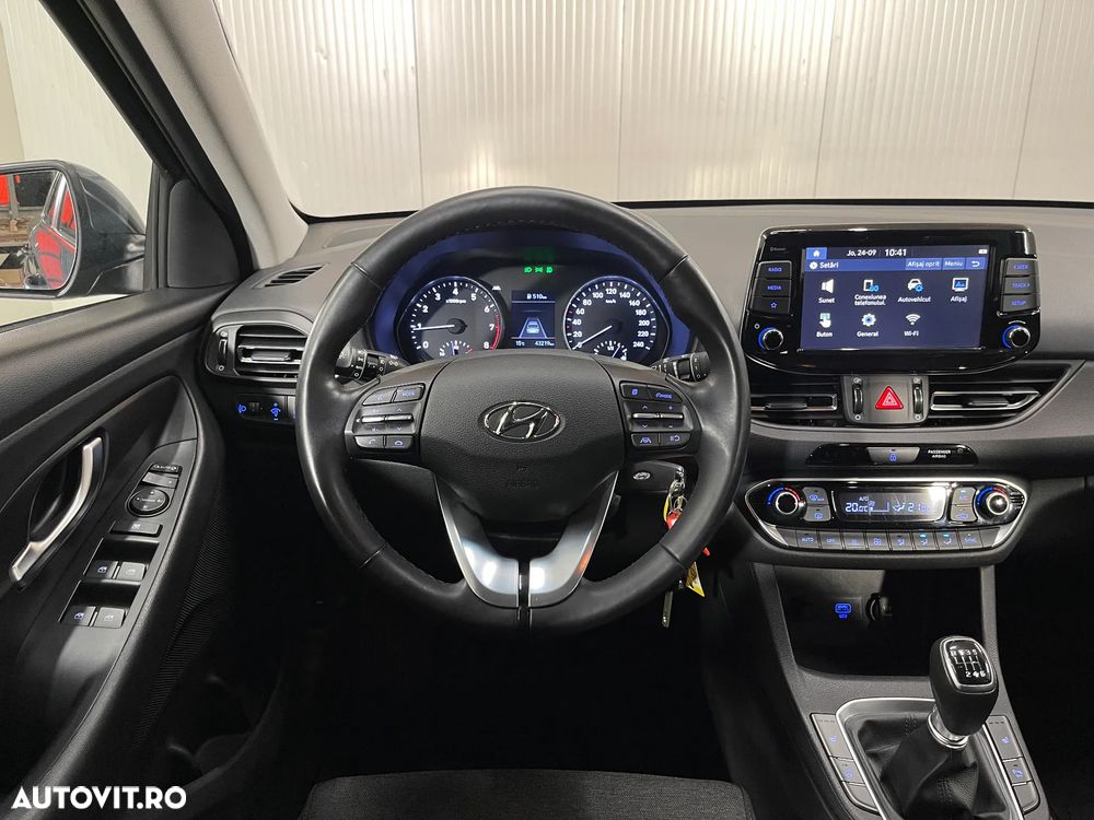 Hyundai i30 1.5 110CP M/T Highway - 7