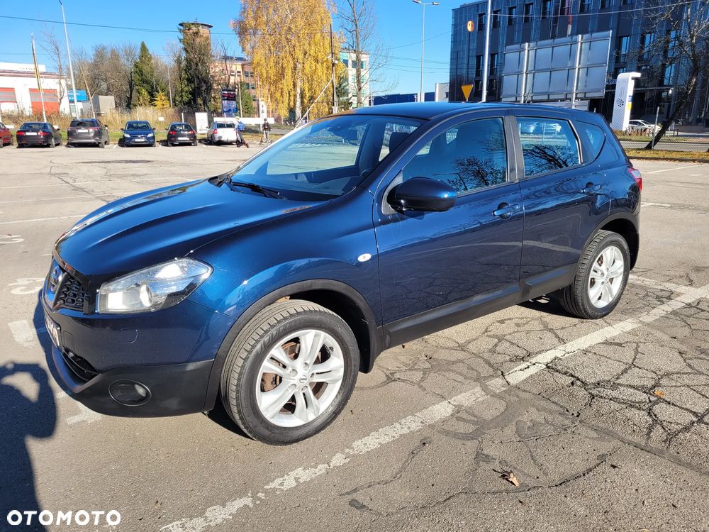 Nissan Qashqai 1.6 visia - 1
