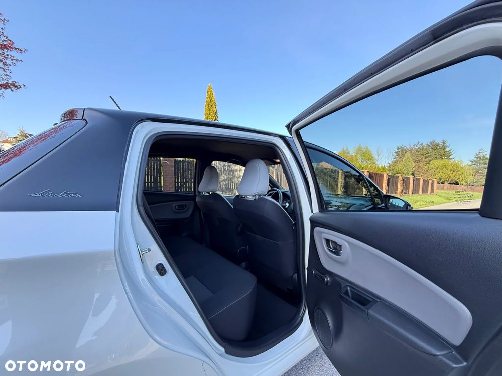 Toyota Yaris 1.33 Selection Vibe - 28