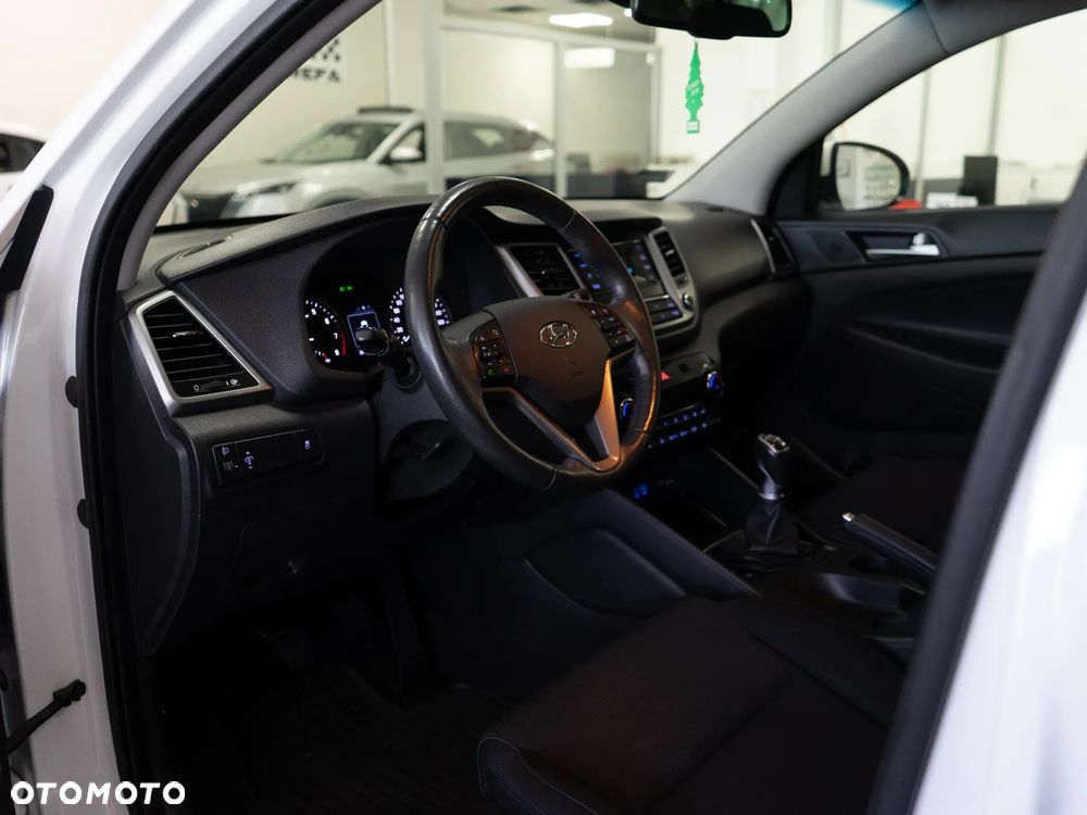 Hyundai Tucson 1.6 GDi Comfort 2WD - 12