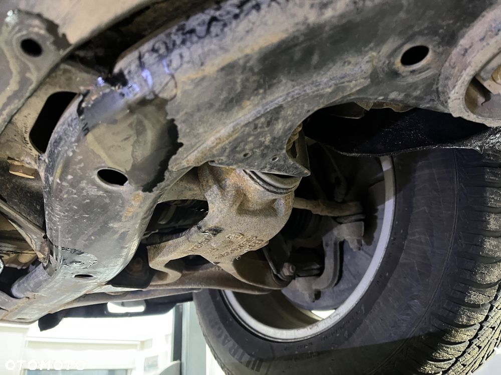 Volkswagen Touareg 3.0 V6 TDI DPF Automatik Individual - 2