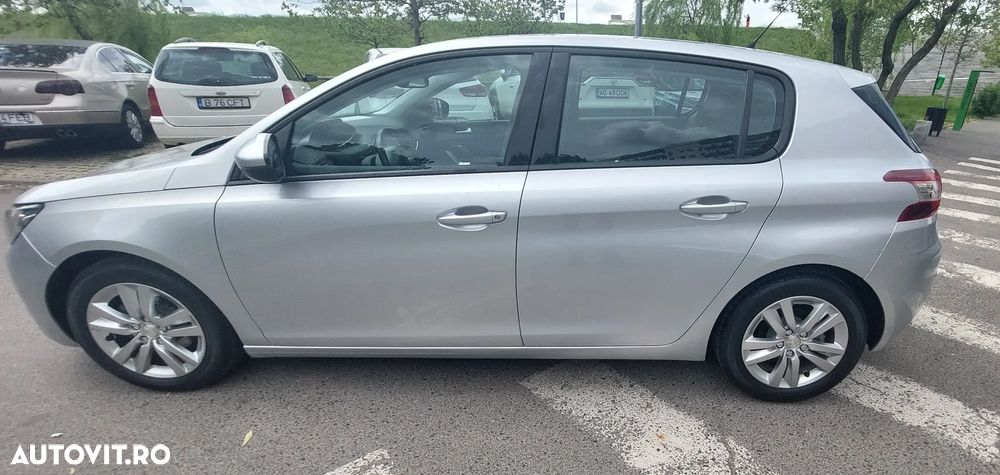 Peugeot 308 2015 photo 3