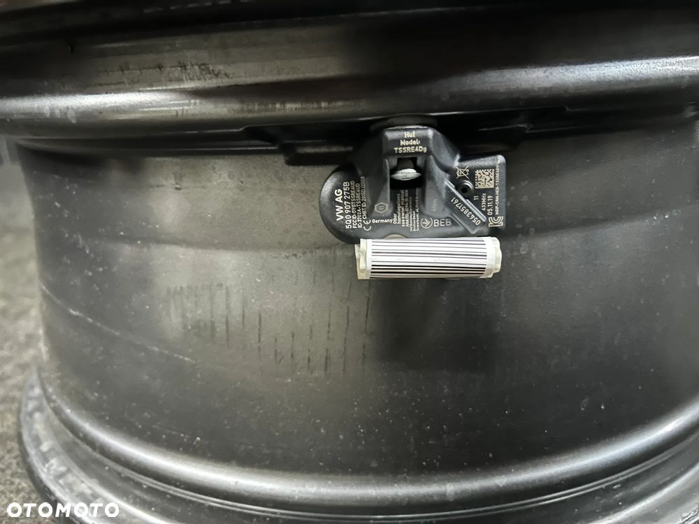 Alufelgi Tiguan II, T-Roc, Passat B8, Golf 7, 8, Touran 17 cali 5x112 4szt. Ładne! - 14