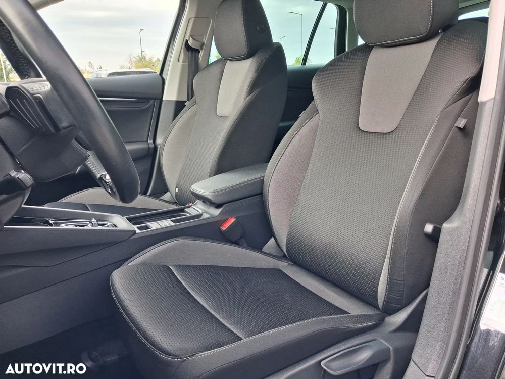 Skoda Octavia 2.0 TDI DSG Tour - 13