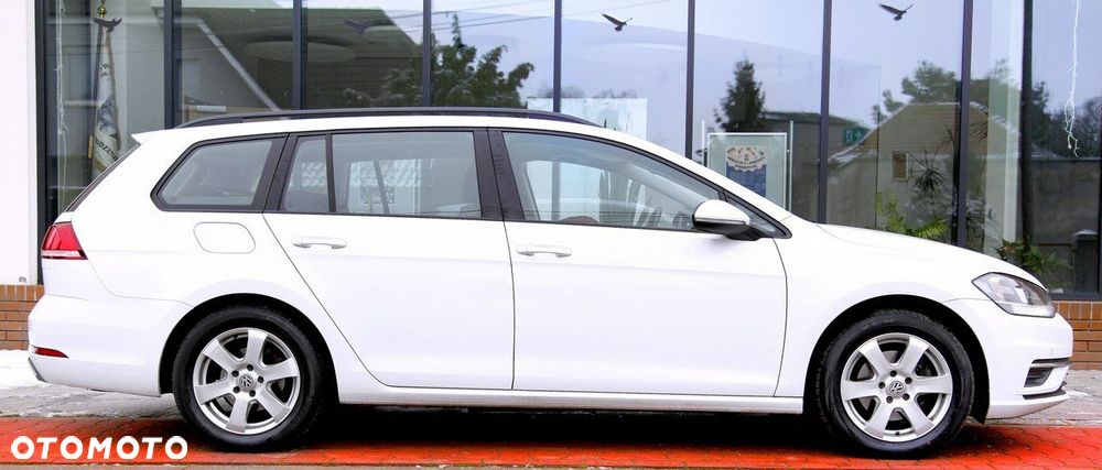 Volkswagen Golf - 21