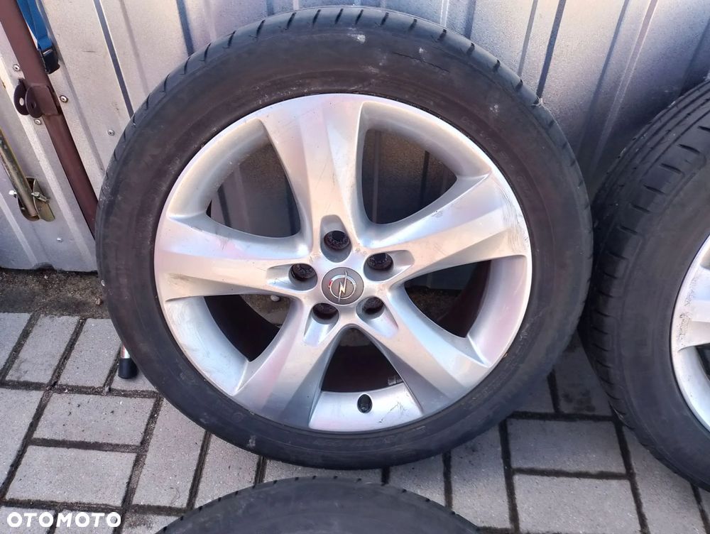 Koła Aluminiowe Alufelgi 17" Opel Astra J K 5x105 215/50/17 Opony letnie Vredestein 5mm Komplet - 3
