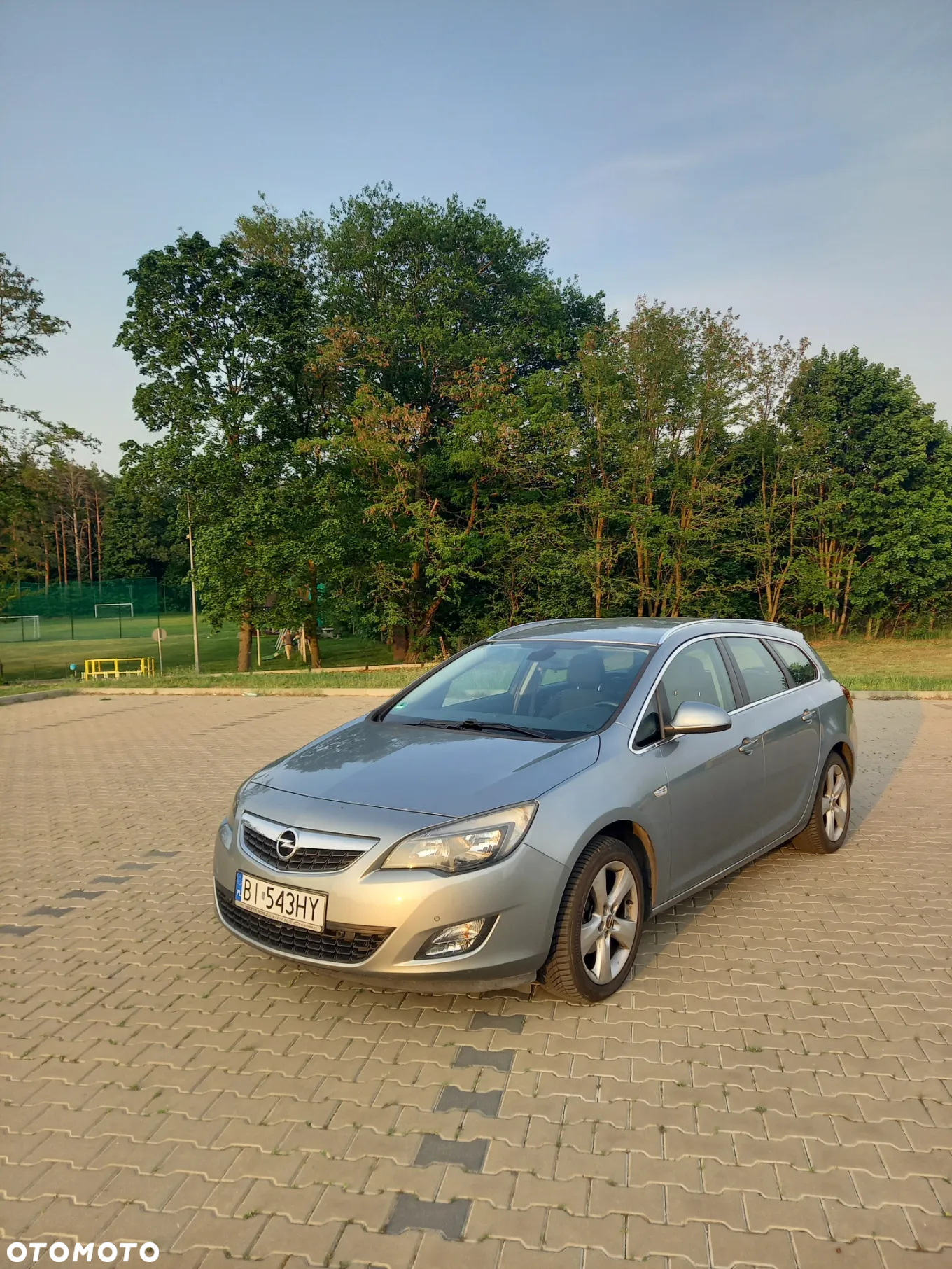 Opel Astra 1.4 Turbo Automatik Cosmo - 2