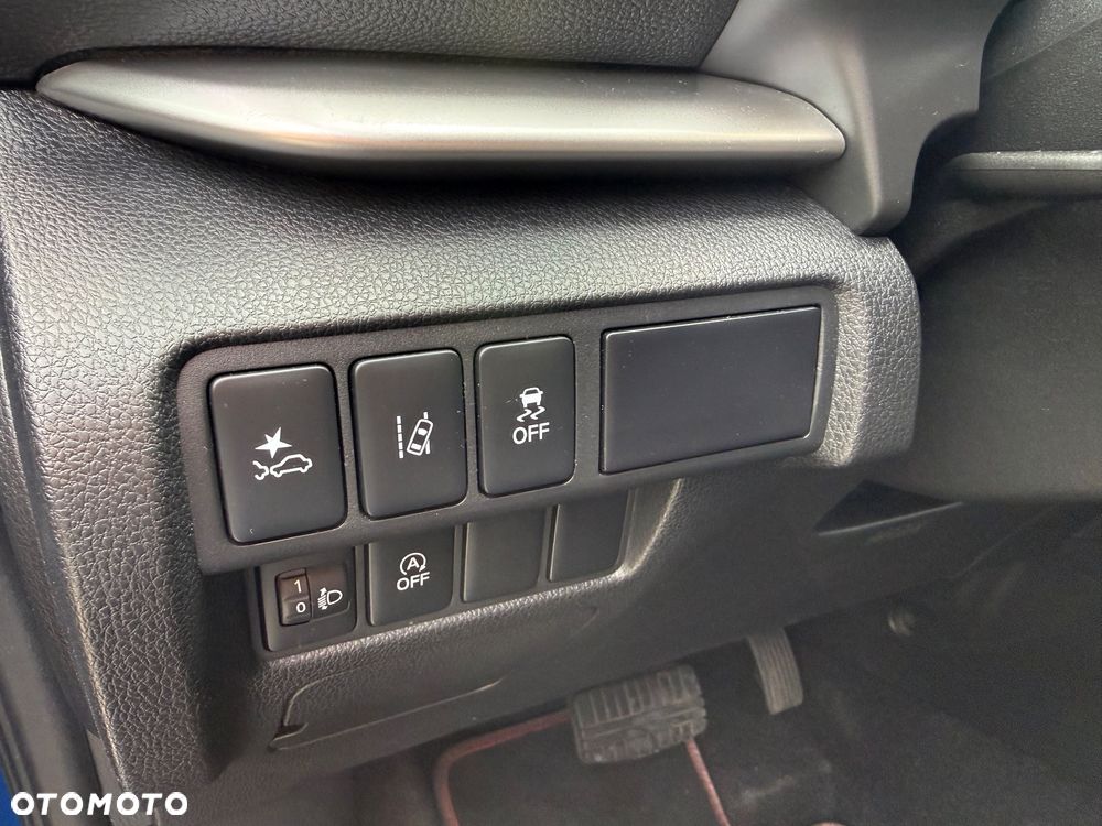 Mitsubishi Eclipse Cross - 14