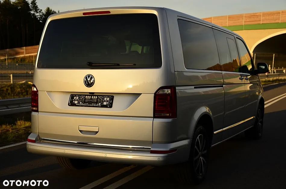 Volkswagen Multivan - 8