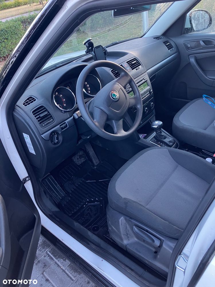 Skoda Yeti 1.2 TSI Active DSG - 8