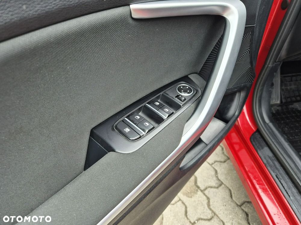 Kia Ceed 1.5 T-GDI M DCT - 16