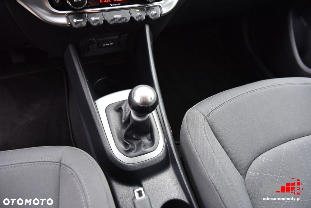 Kia Rio - 30