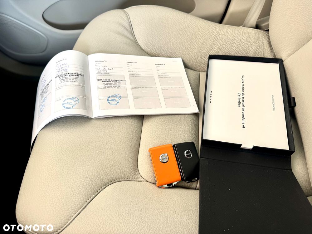 Volvo XC 60 T6 AWD Recharge Geartronic Inscription - 33