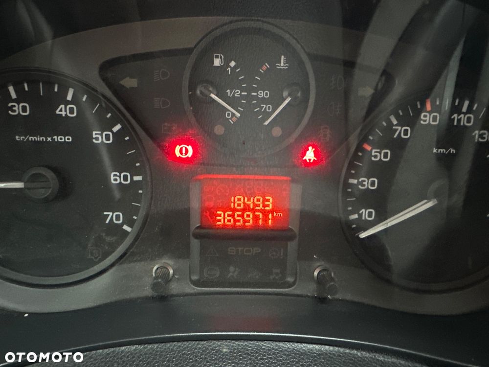 Peugeot PARTNER - 12